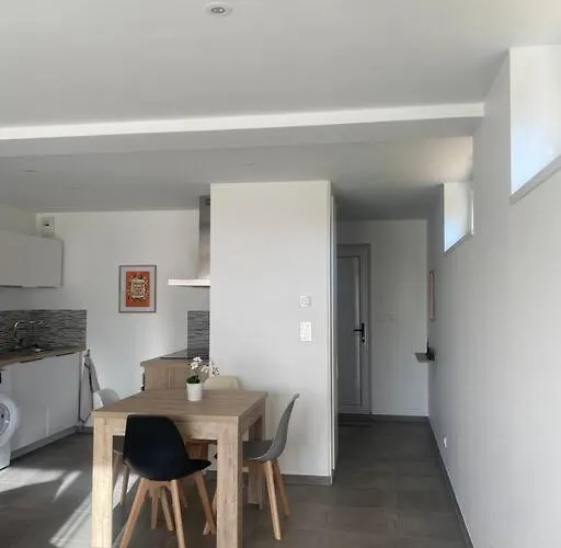 Dans Grange Renovee * Strasbourg