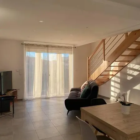 Dans Grange Renovee * Страсбург